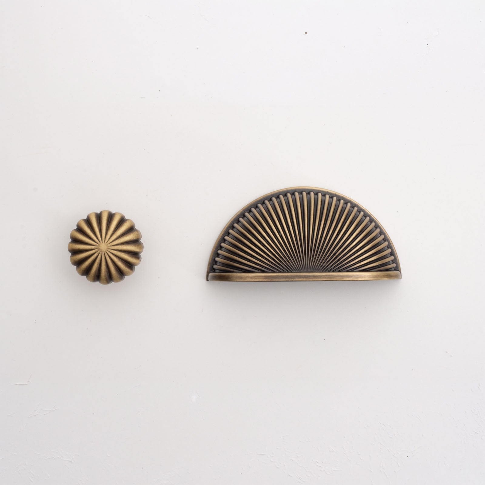 Aura Solid Brass Knob Brushed Antique Brass